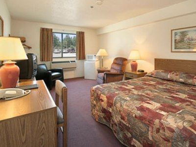 Super 8 By Wyndham Saanichton Victoria Airport 호텔 외부 사진